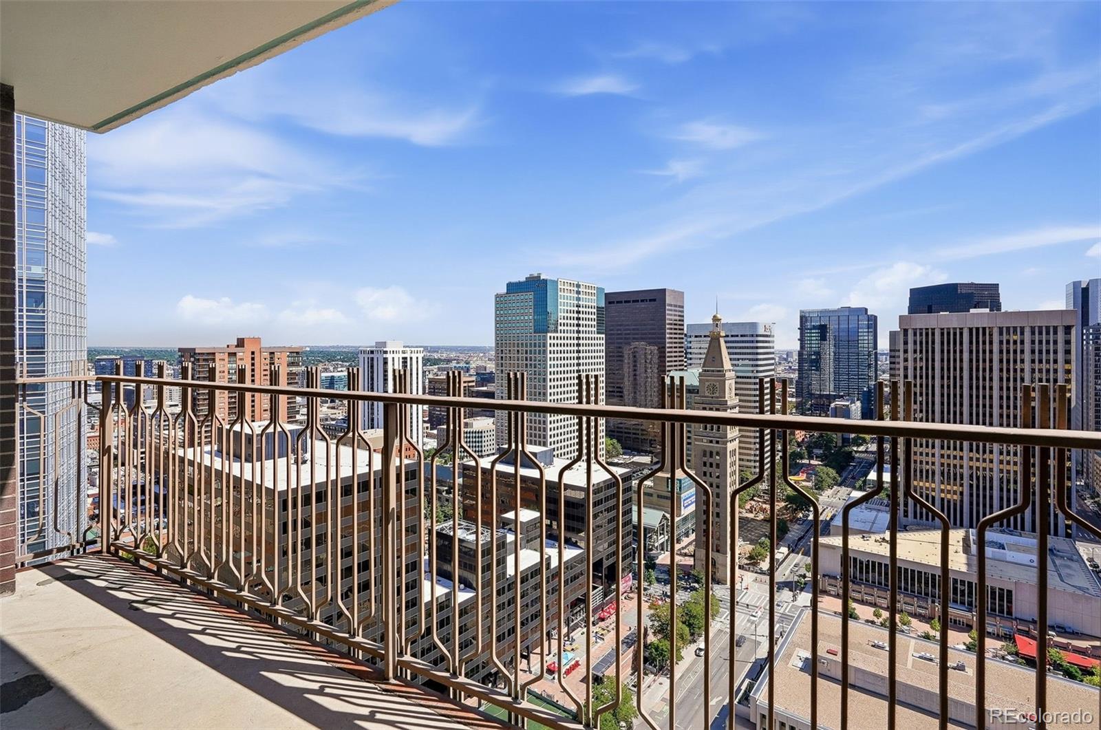 1020 15th Street Unit: 33G