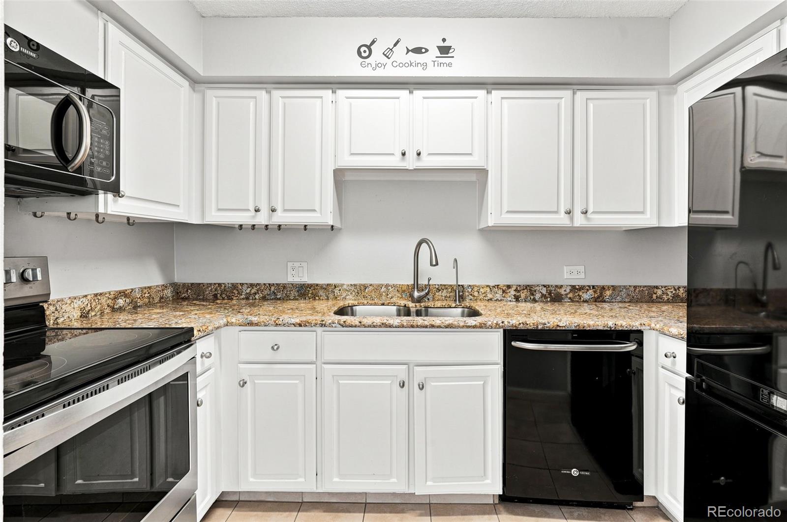 1020 15th Street Unit: 33G