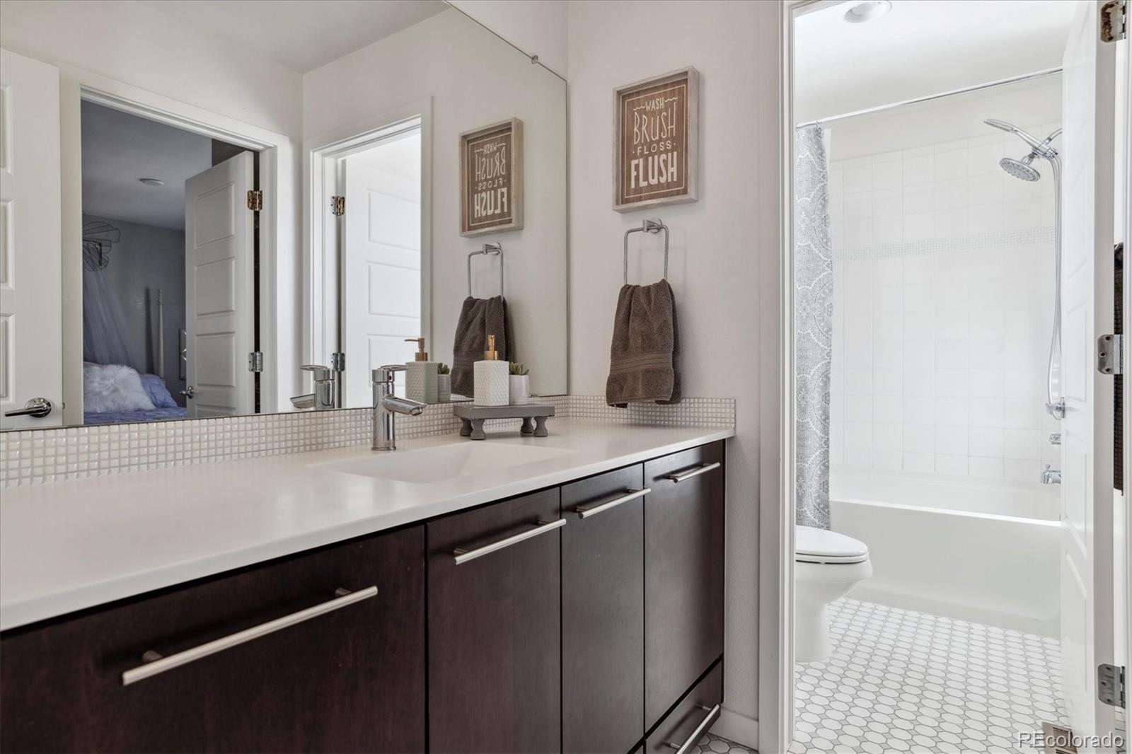 3401 Cranston Circle