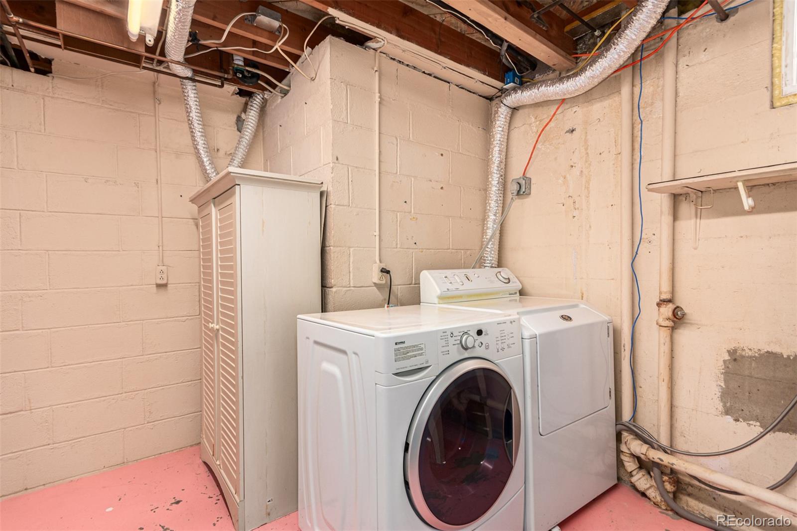 5735 W Florida Avenue