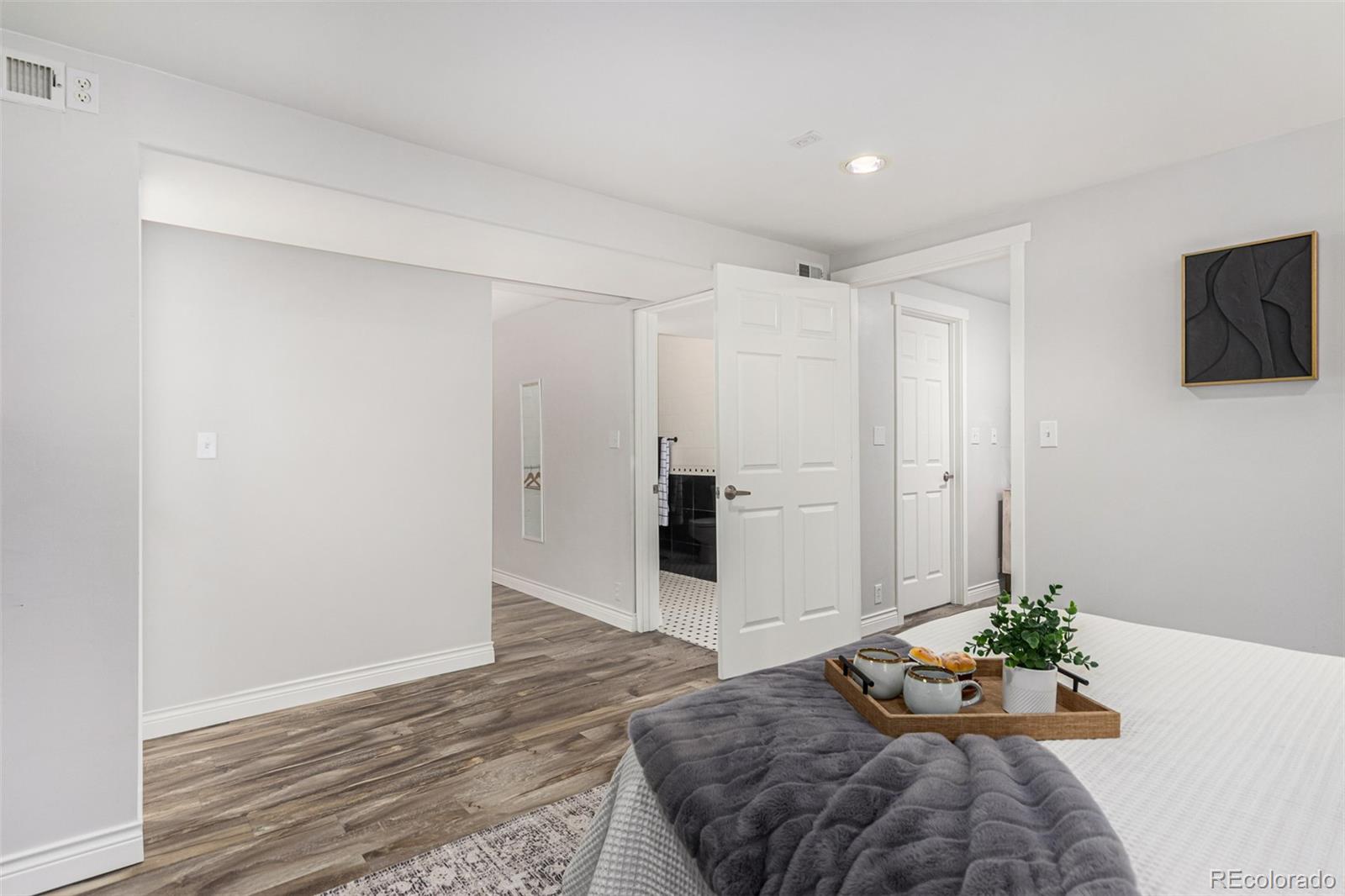 5735 W Florida Avenue