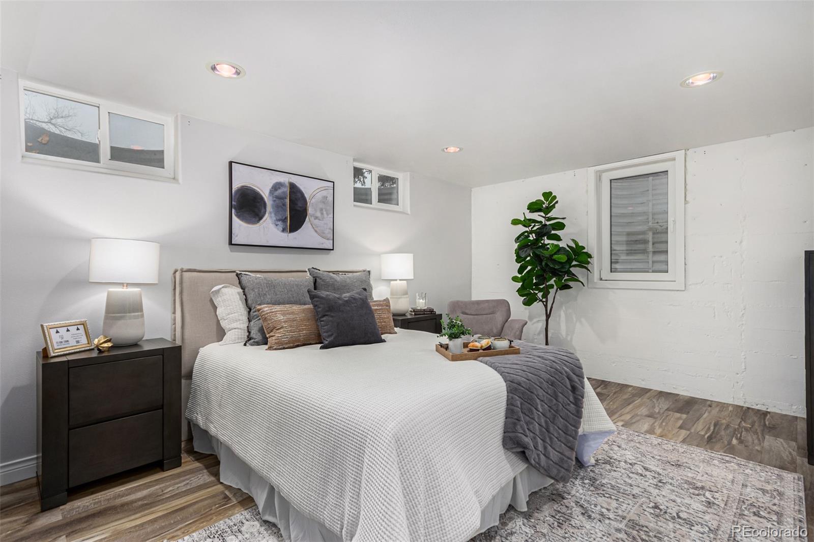 5735 W Florida Avenue