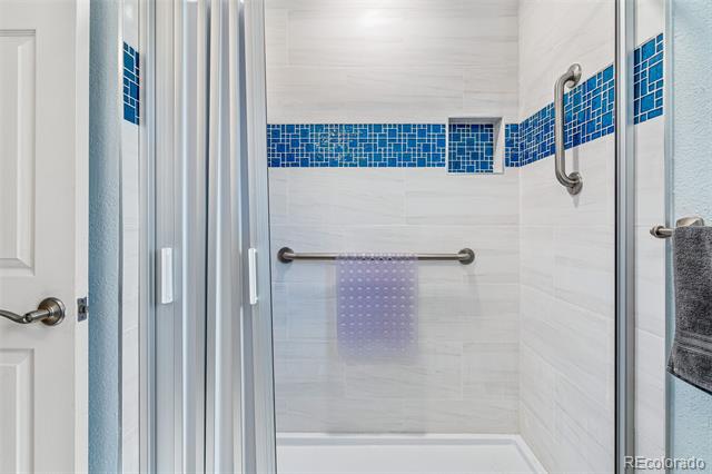 222 W Fremont Avenue