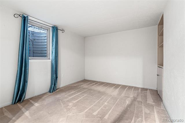 222 W Fremont Avenue
