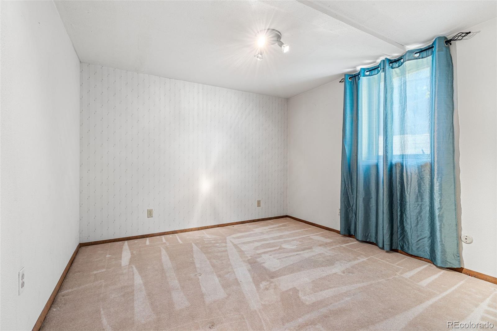 222 W Fremont Avenue