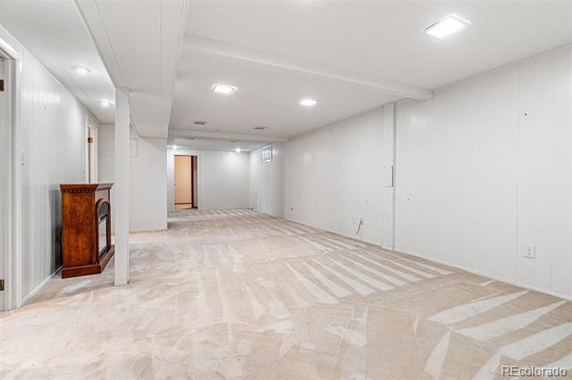 222 W Fremont Avenue