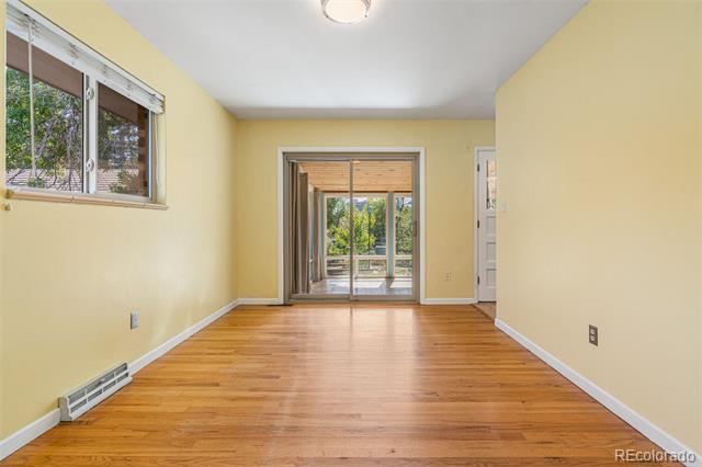 222 W Fremont Avenue
