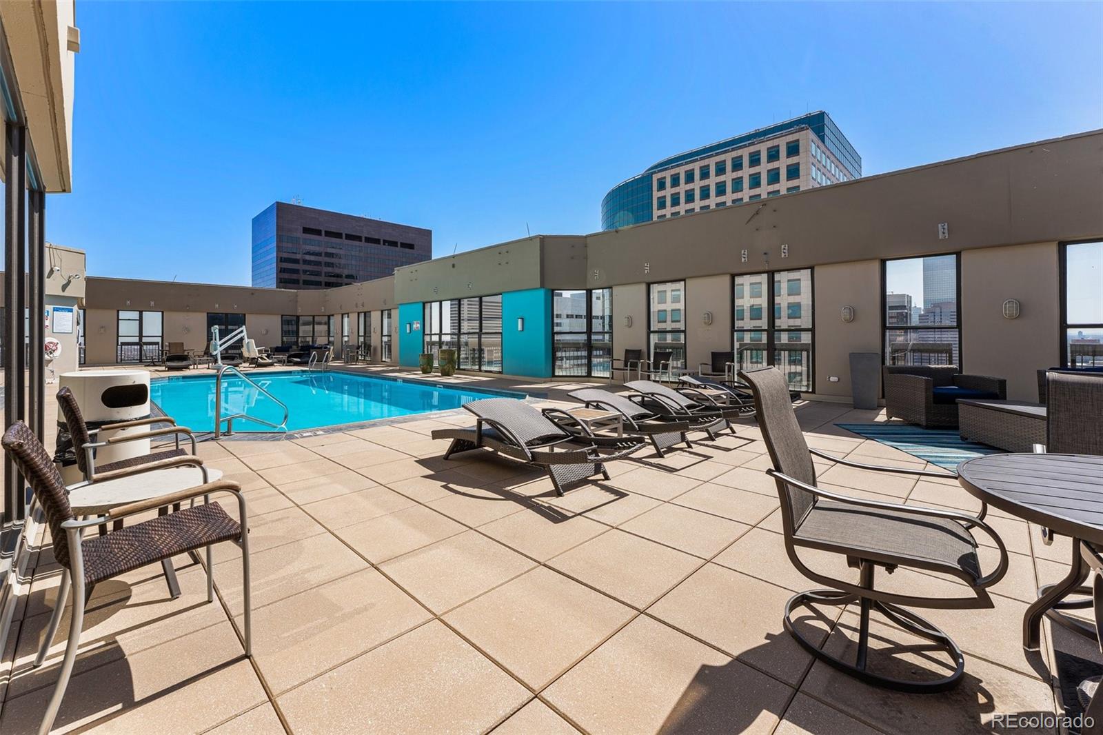 1625 Larimer Street Unit: 1008