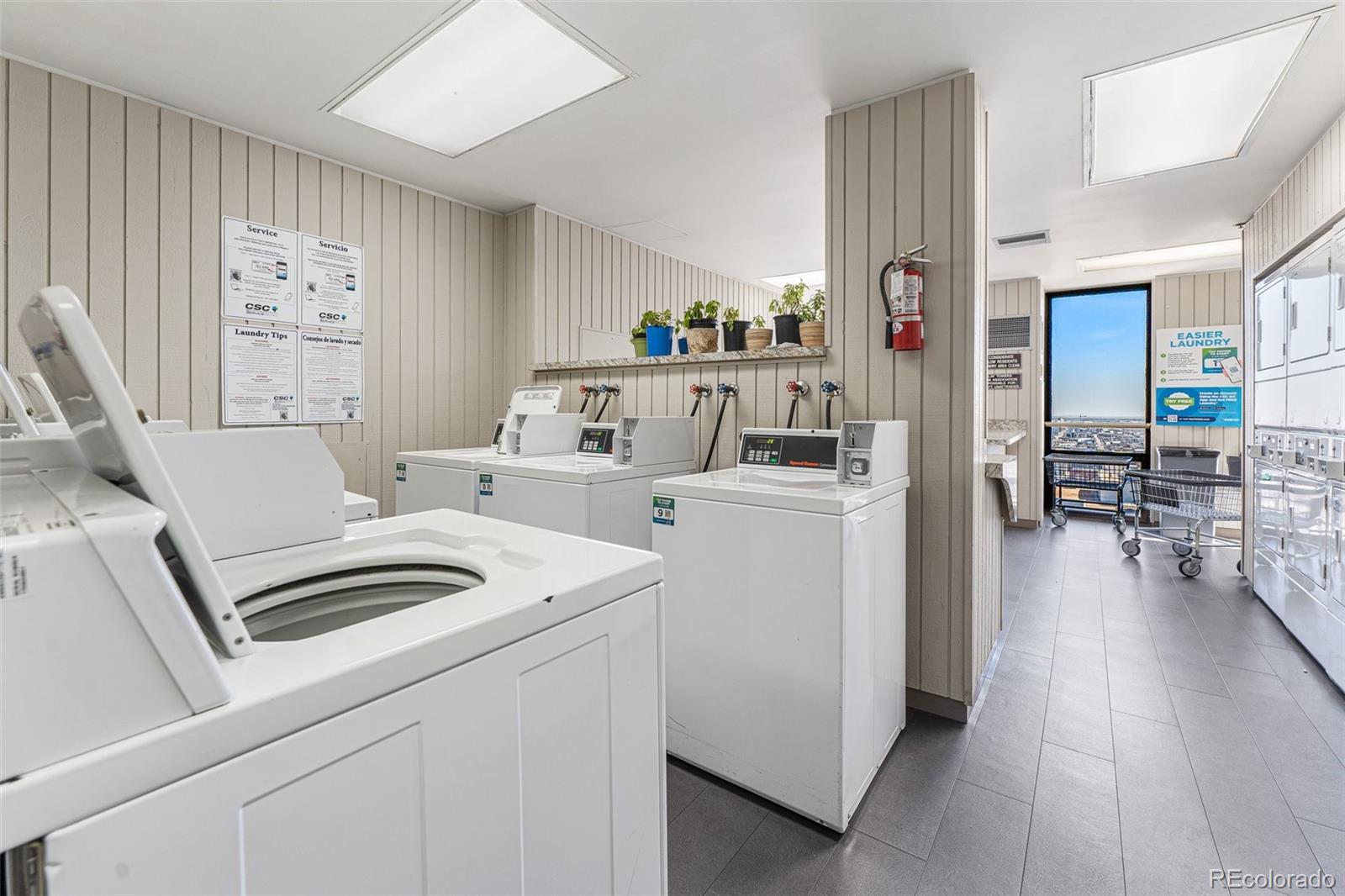 1625 Larimer Street Unit: 1008