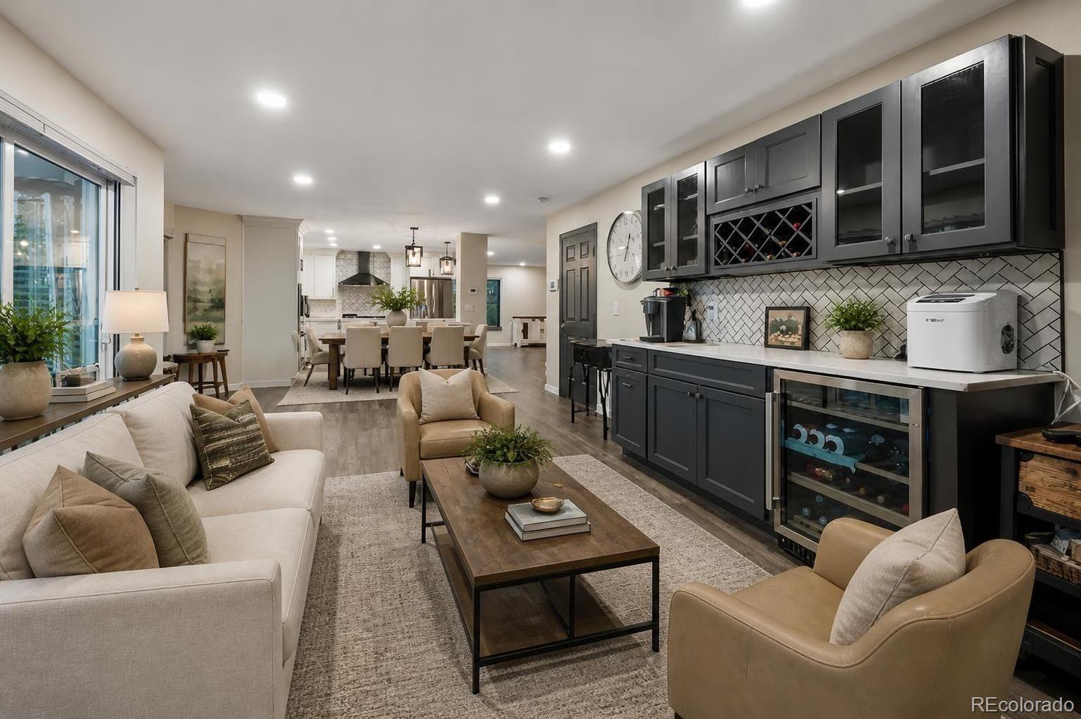 1307 Wildwood Lane