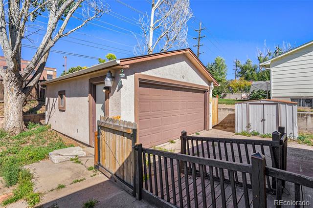 414 Maplewood Drive
