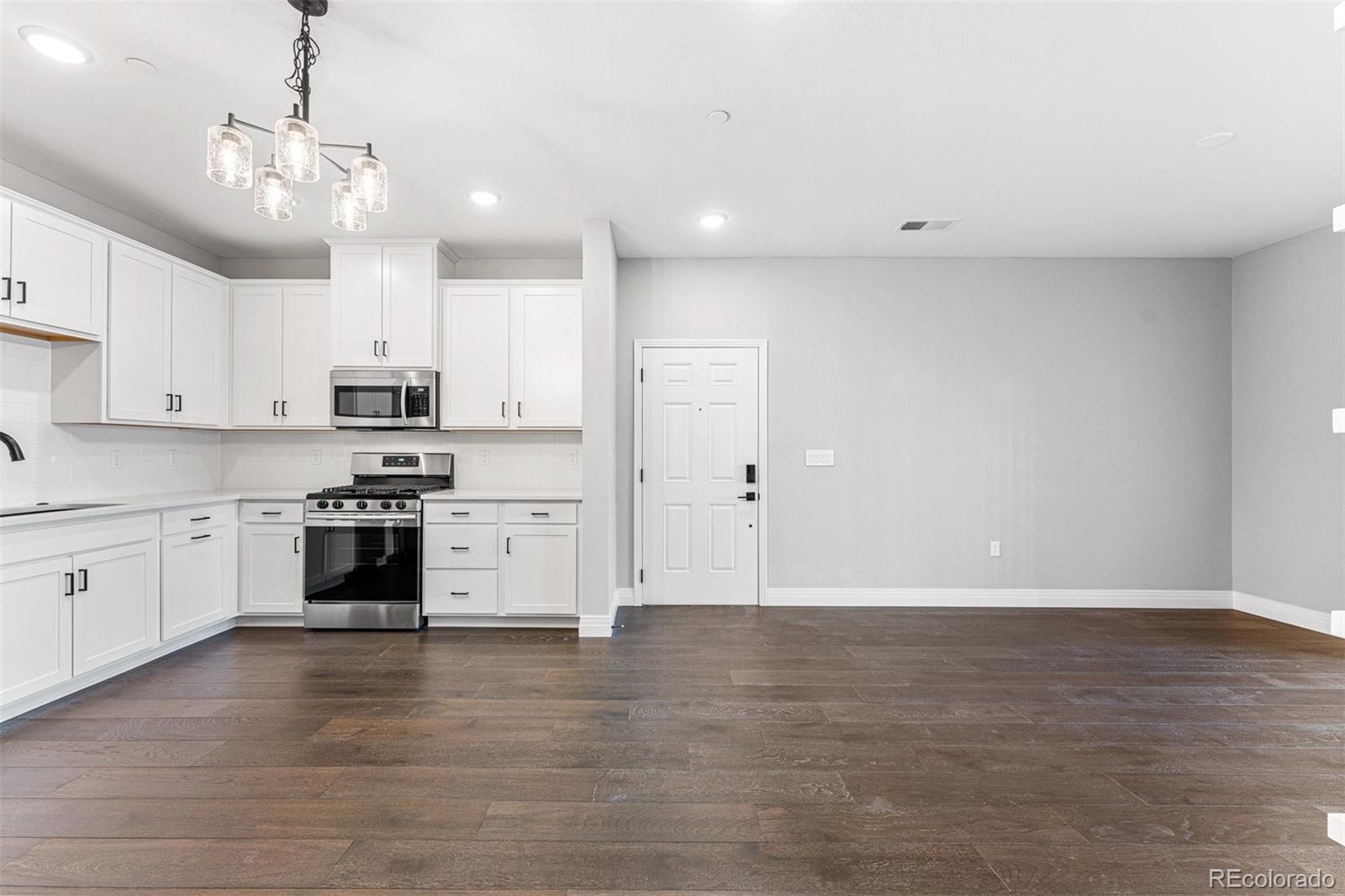 1841 S Dunkirk Street Unit: 102