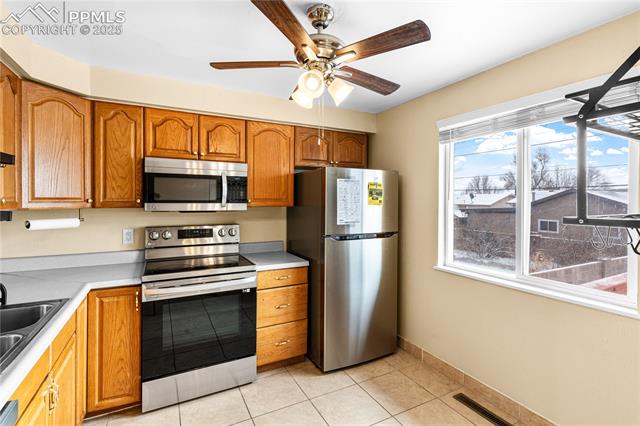 3518 Elmwood Circle