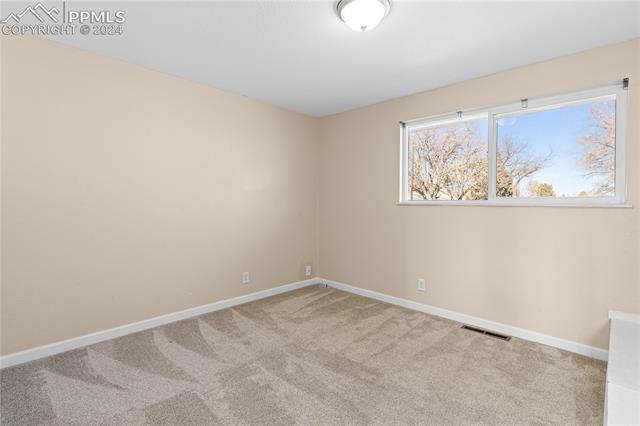 3518 Elmwood Circle