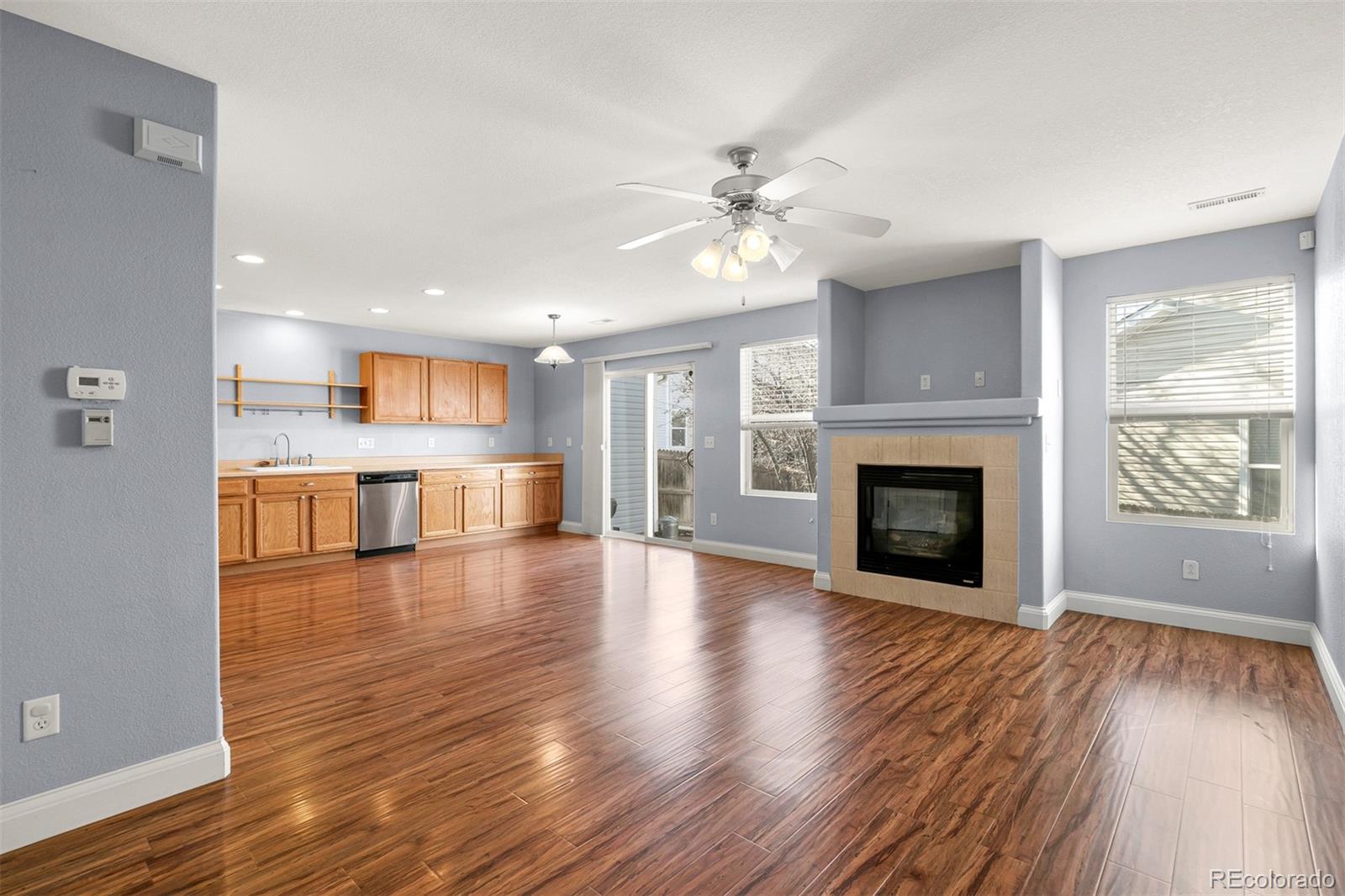 8081 S Kittredge Way