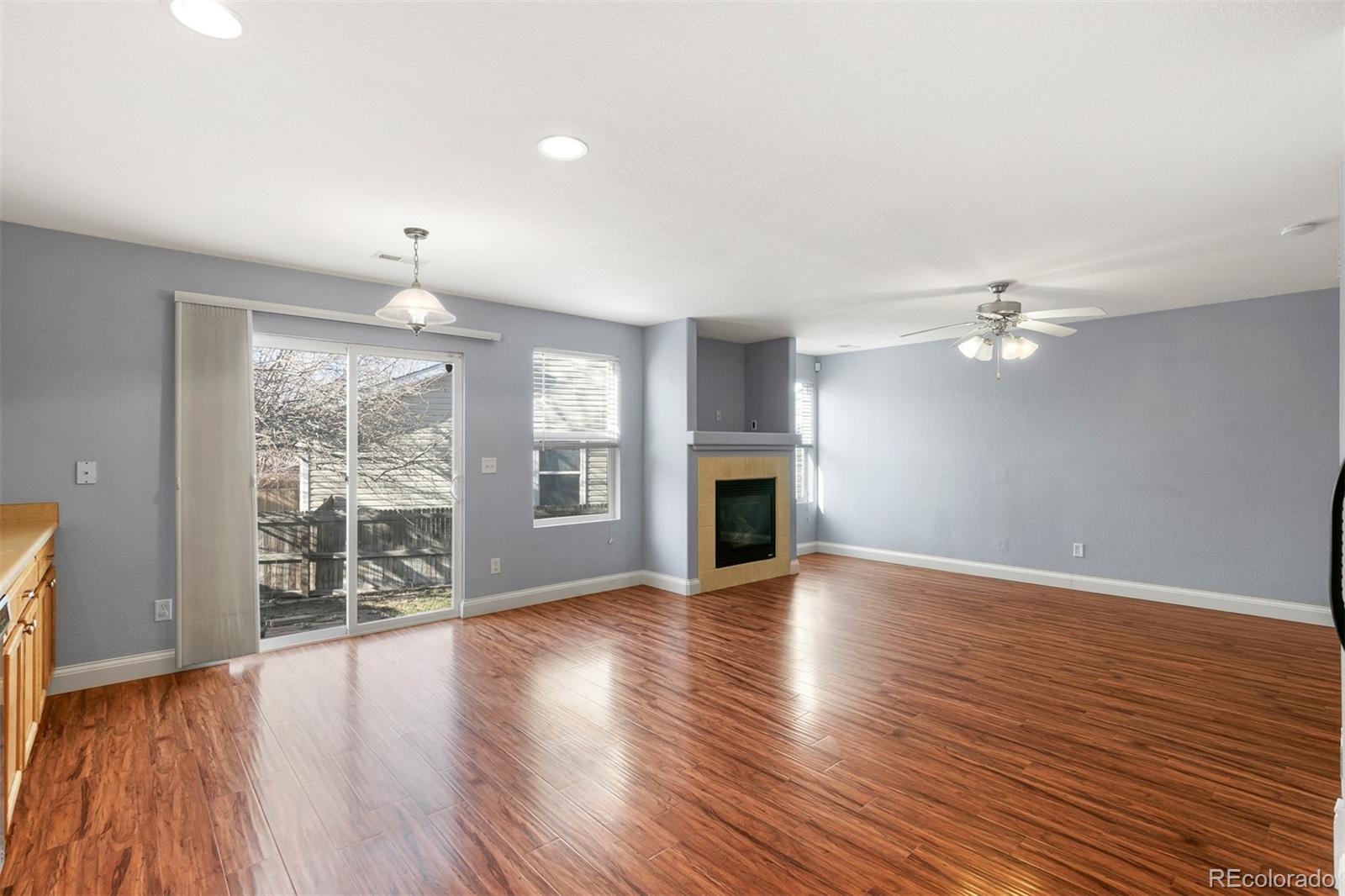 8081 S Kittredge Way