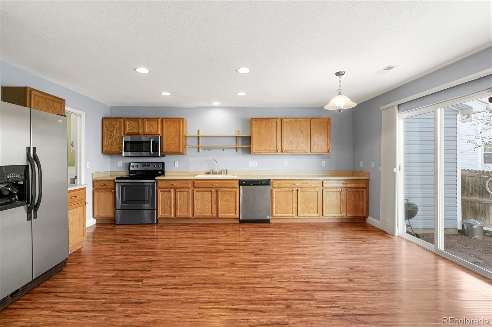 8081 S Kittredge Way