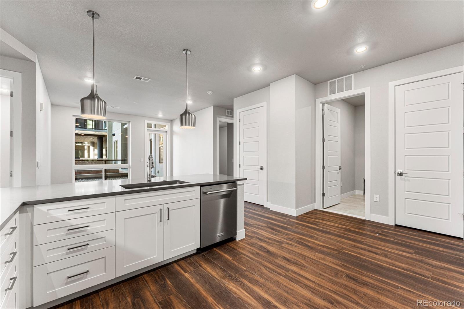 20 Wilcox Street Unit: 207