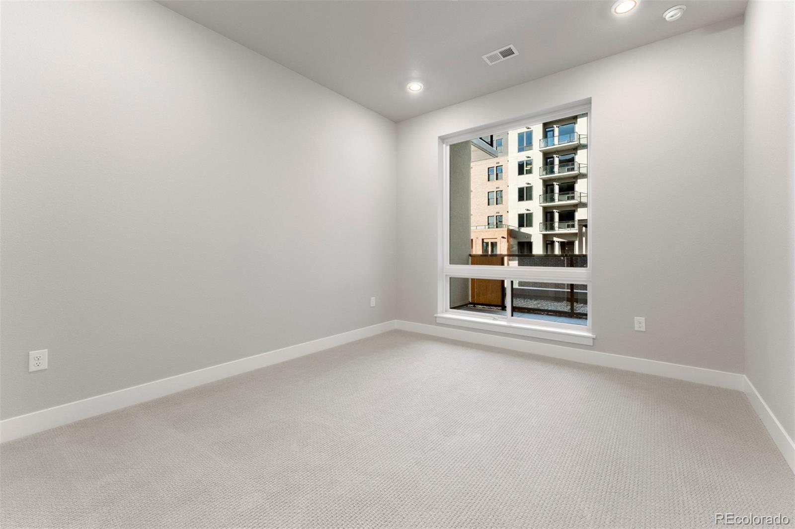 20 Wilcox Street Unit: 207
