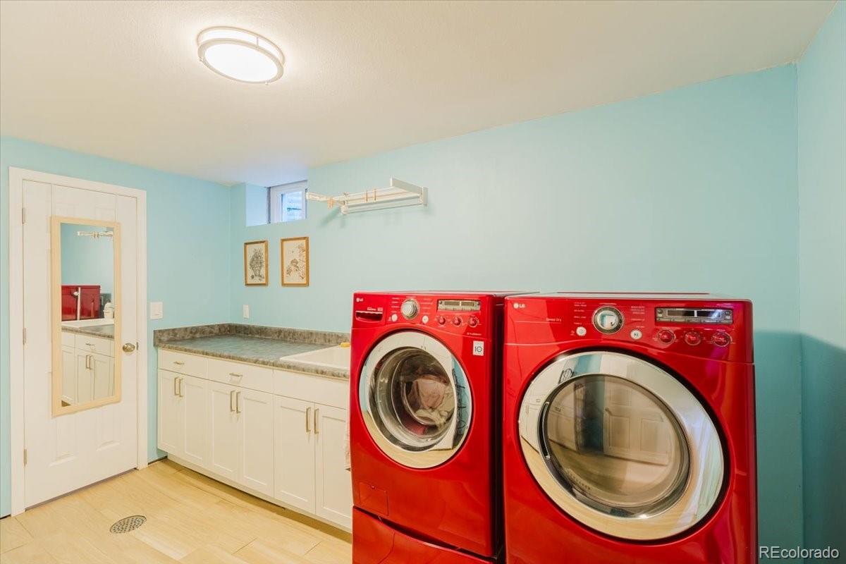 3333 W Tanforan Drive