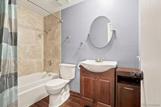 13102 Saint Paul Drive