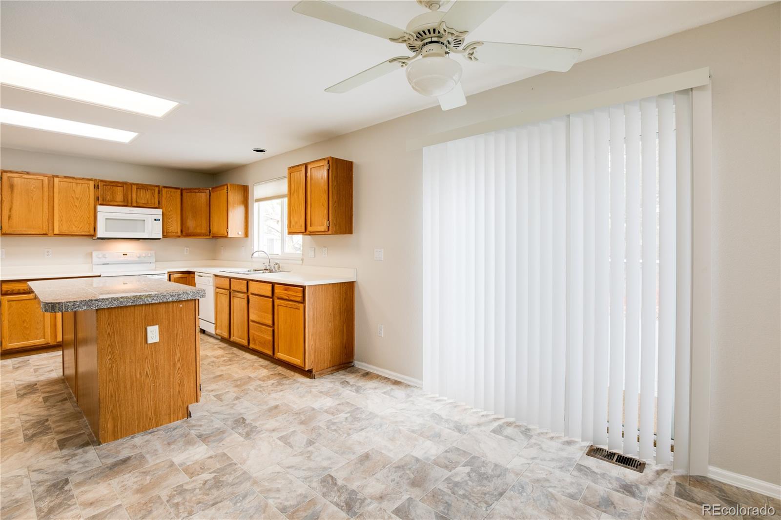 19467 E Crestridge Circle