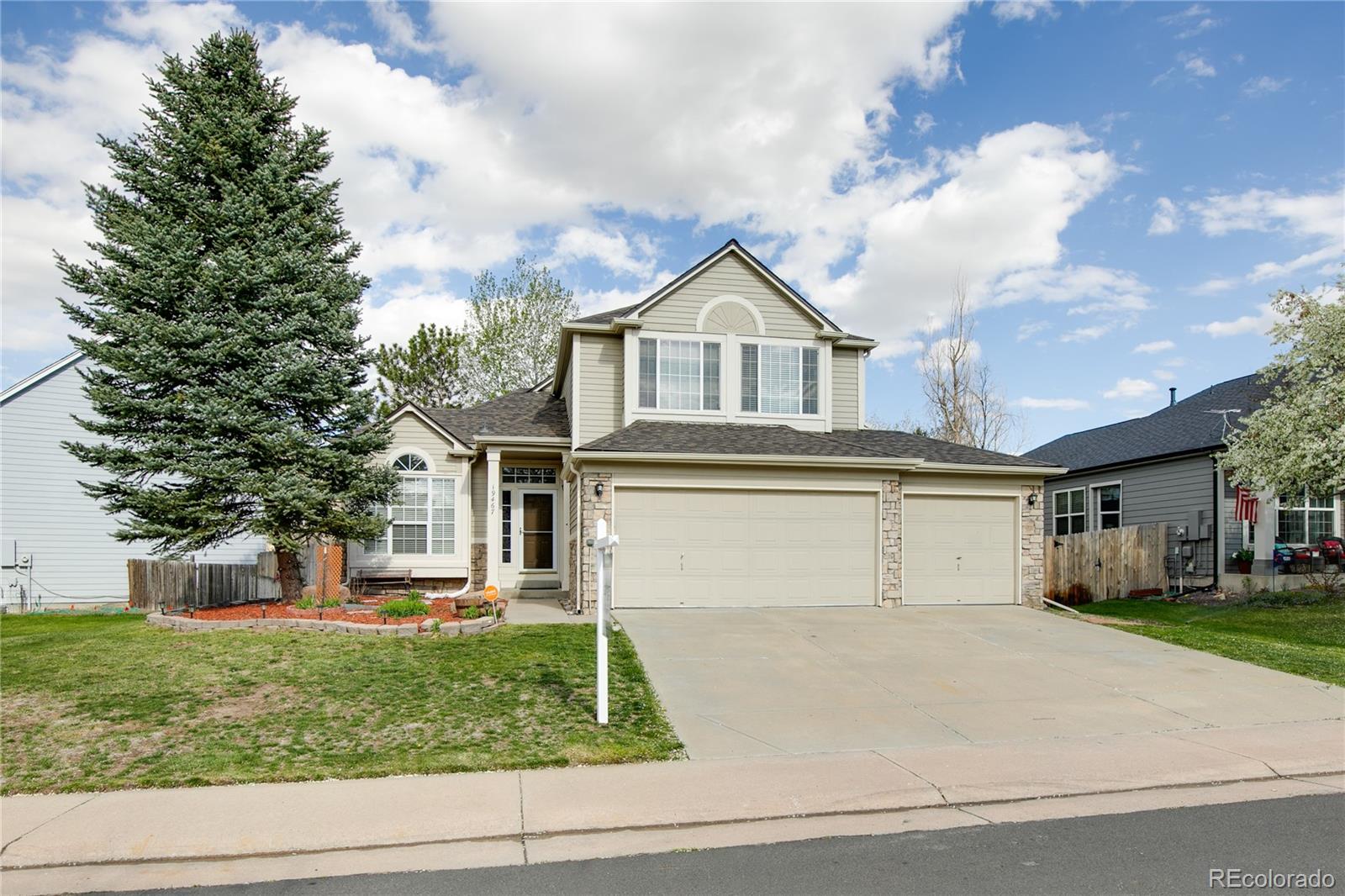 19467 E Crestridge Circle