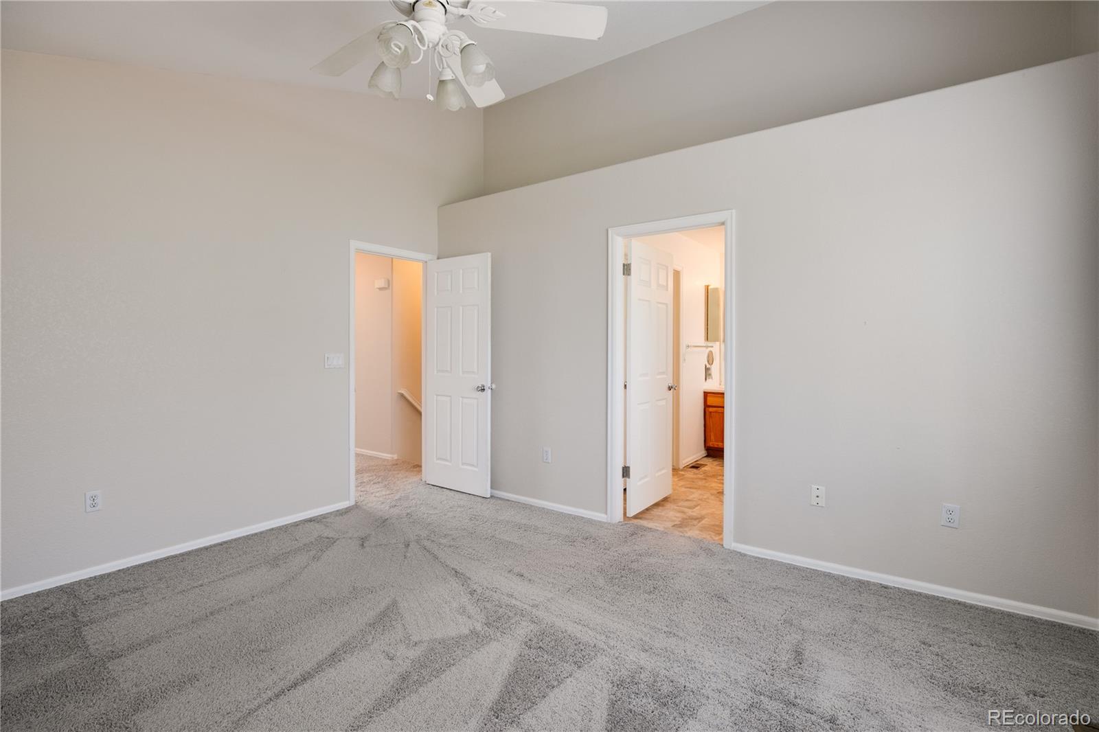 19467 E Crestridge Circle