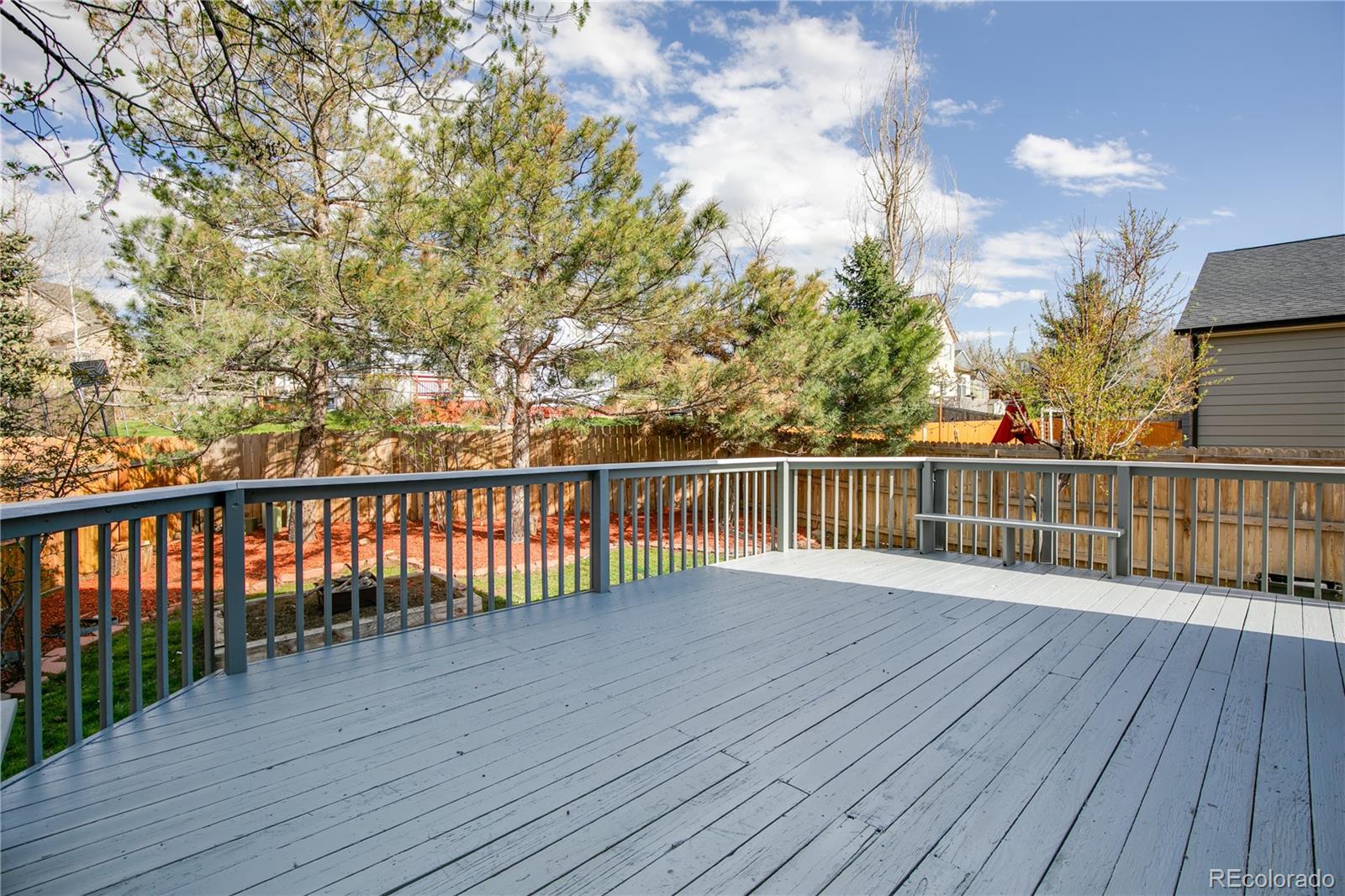 19467 E Crestridge Circle