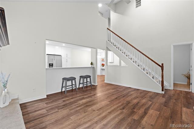 3187 E Long Circle