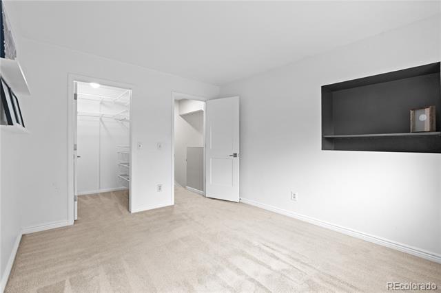 3187 E Long Circle