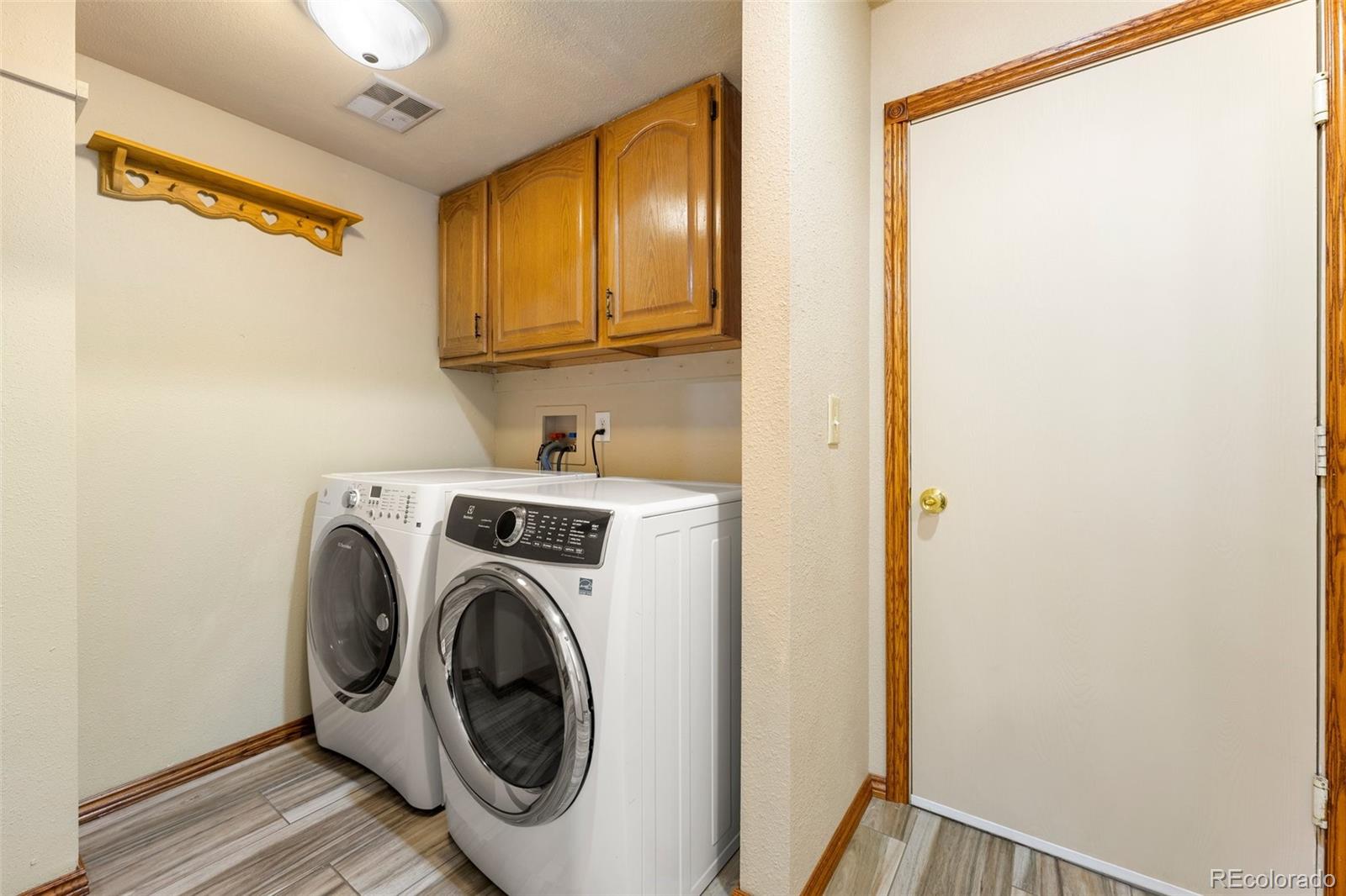 9514 Pinebrook Street