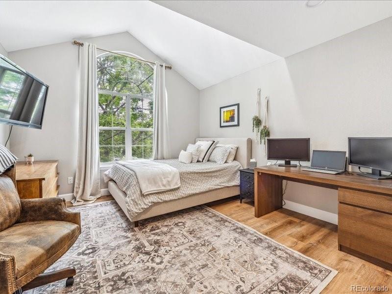 971 Beacon Hill Drive