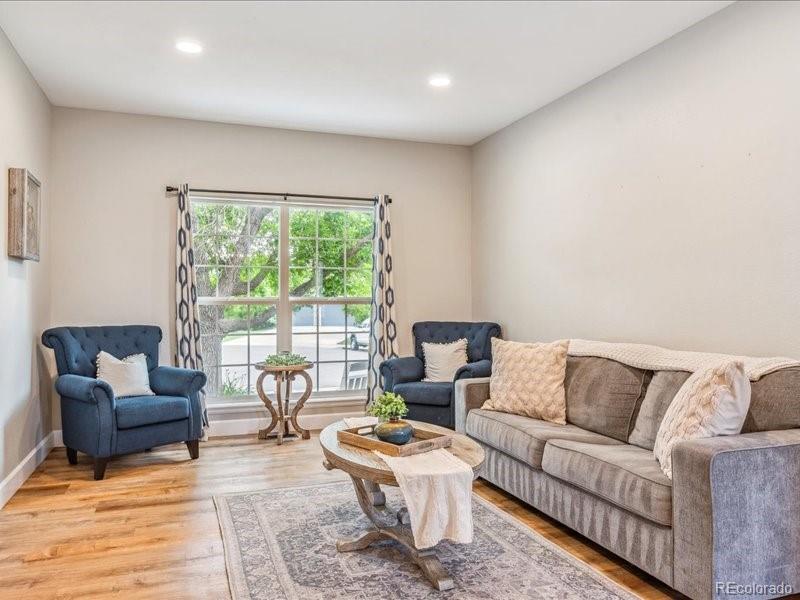 971 Beacon Hill Drive