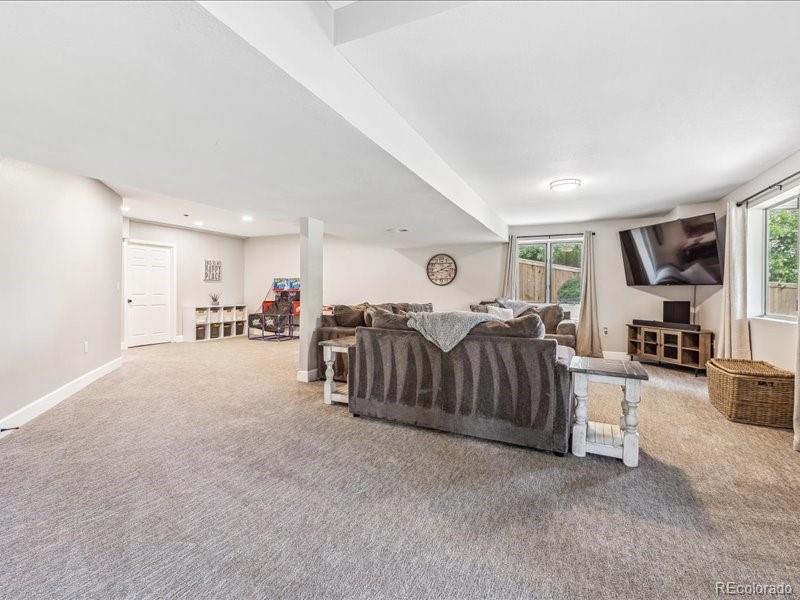 971 Beacon Hill Drive