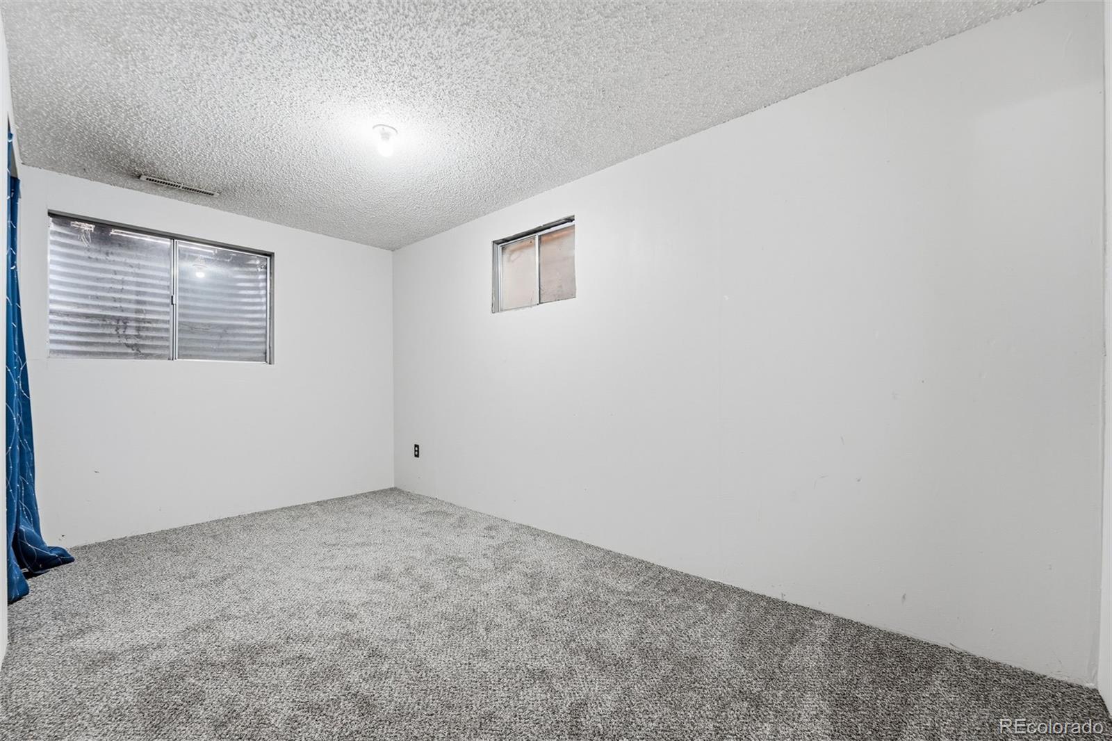 5559 Descanso Circle E