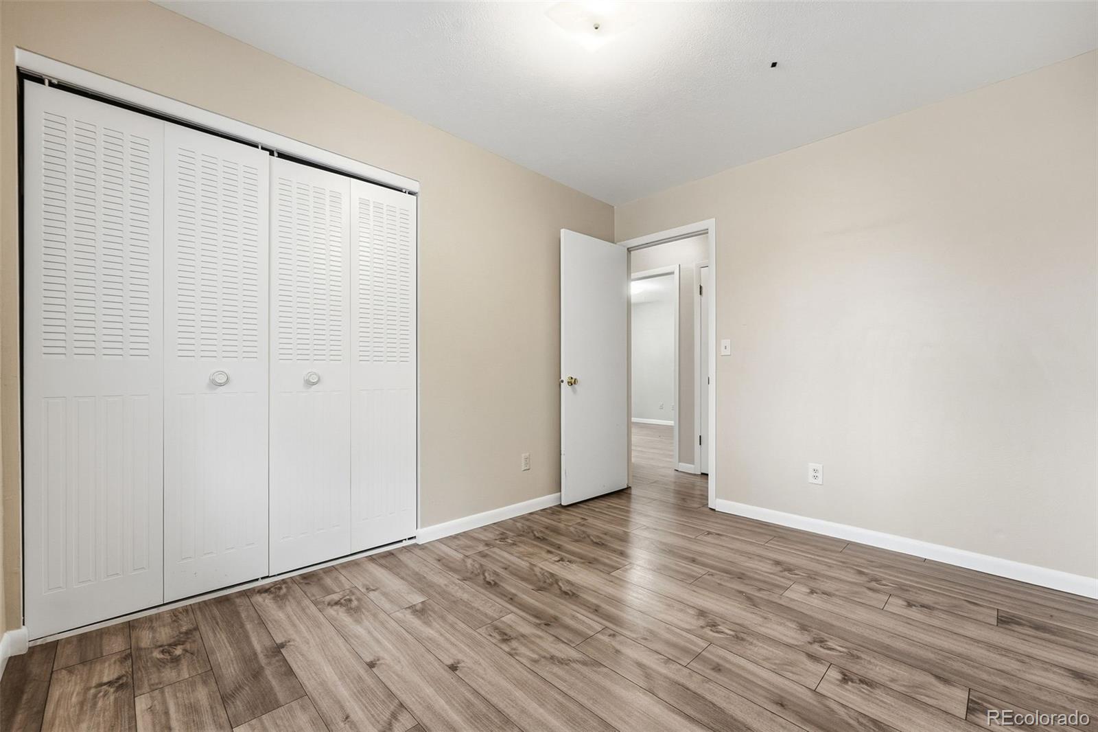 5559 Descanso Circle E