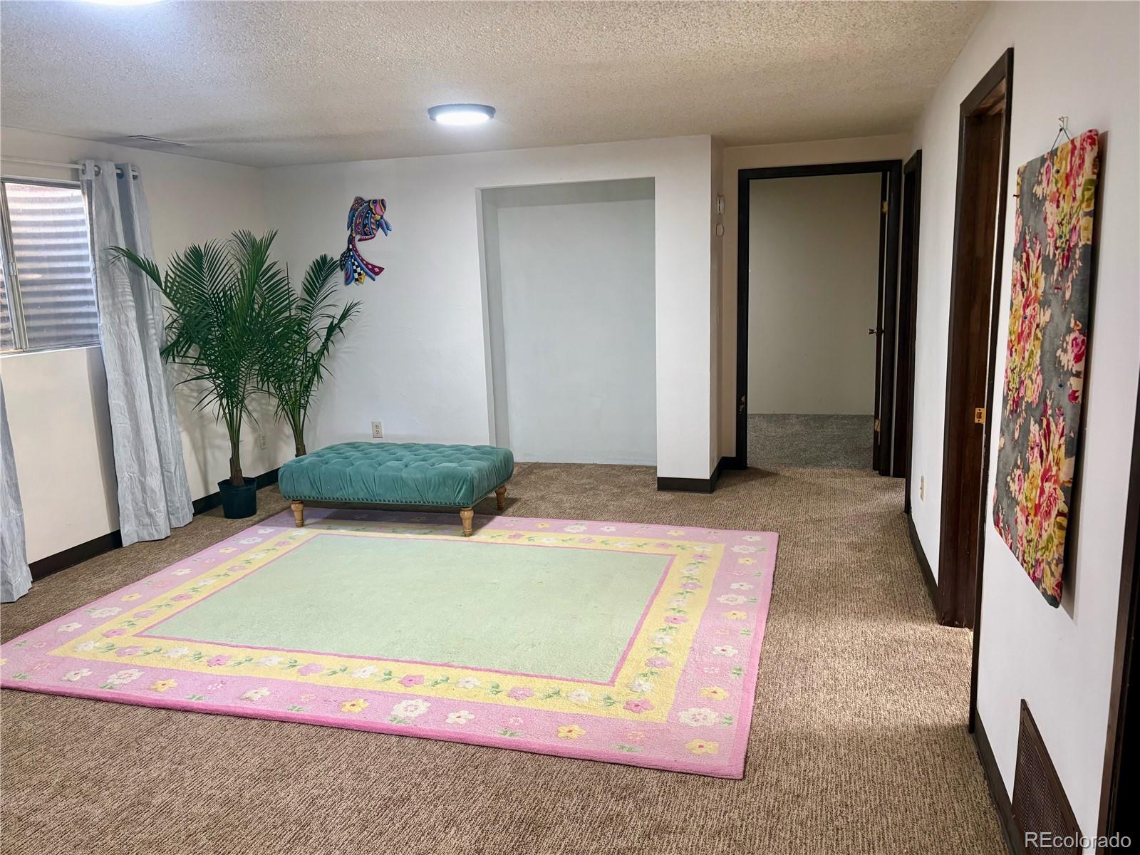 5559 Descanso Circle E