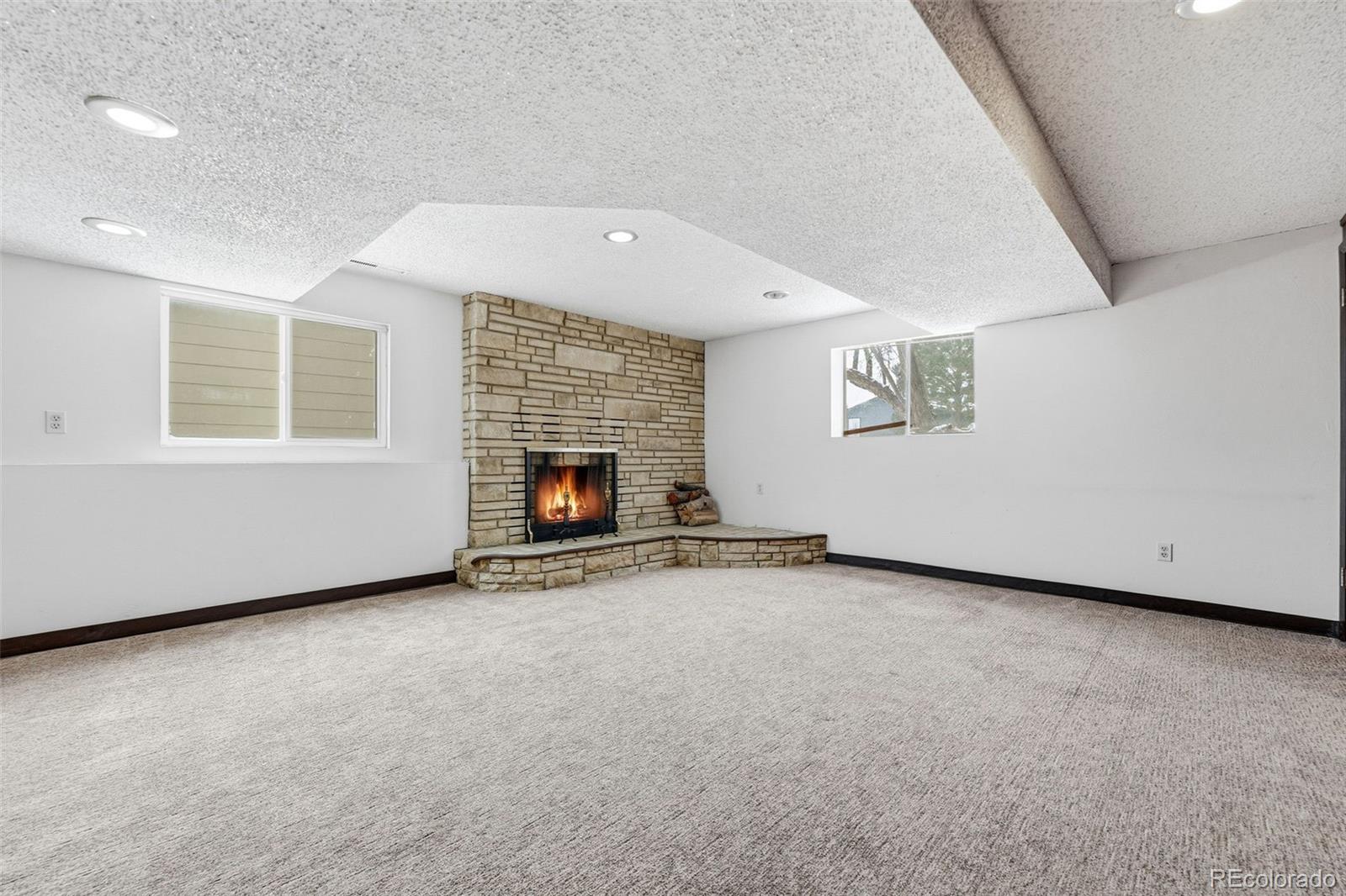 5559 Descanso Circle E