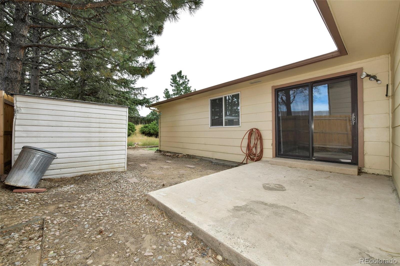 5559 Descanso Circle E