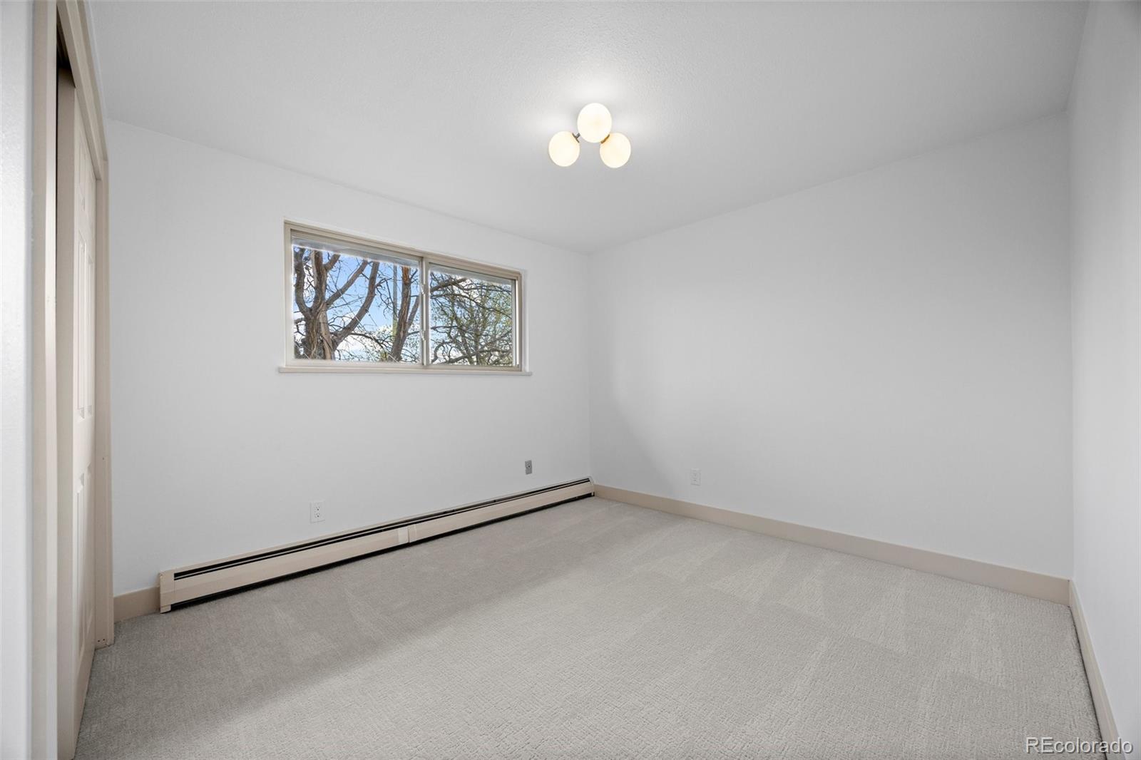 1000 - 1002 Zang Street