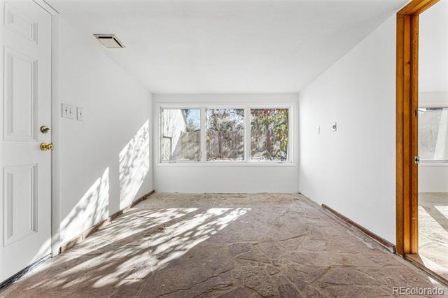504 E Baseline Road
