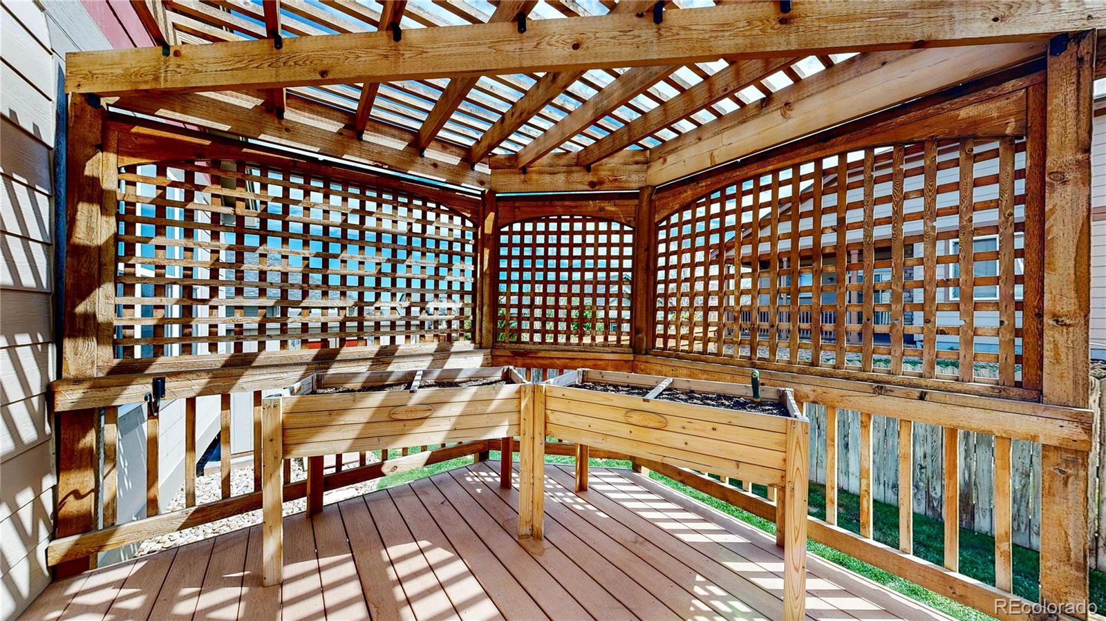 12350 Syracuse Street