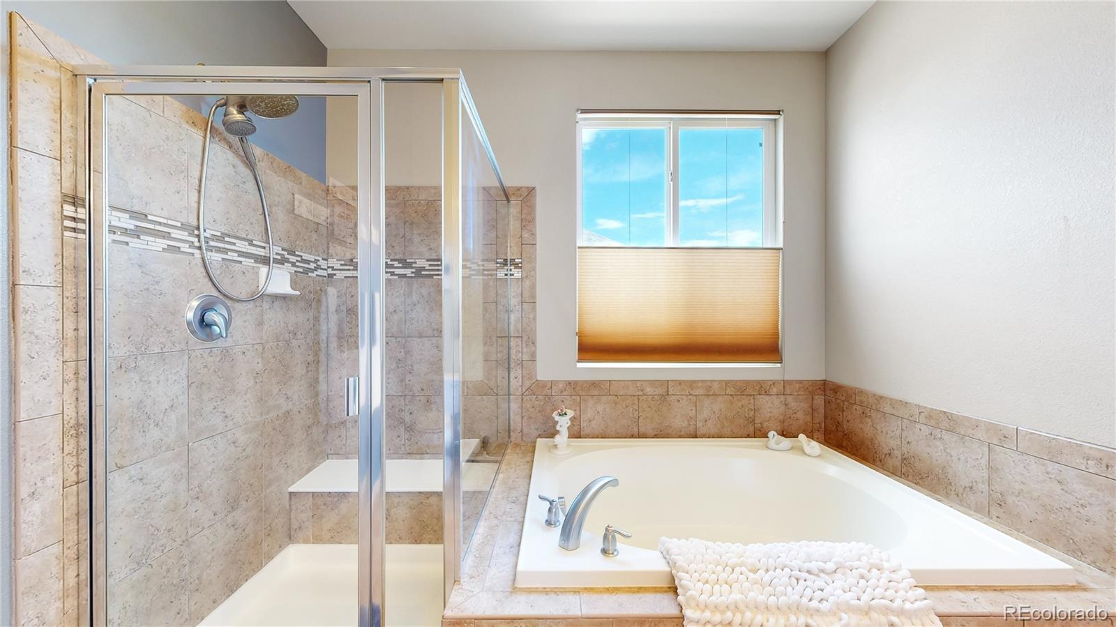 12350 Syracuse Street