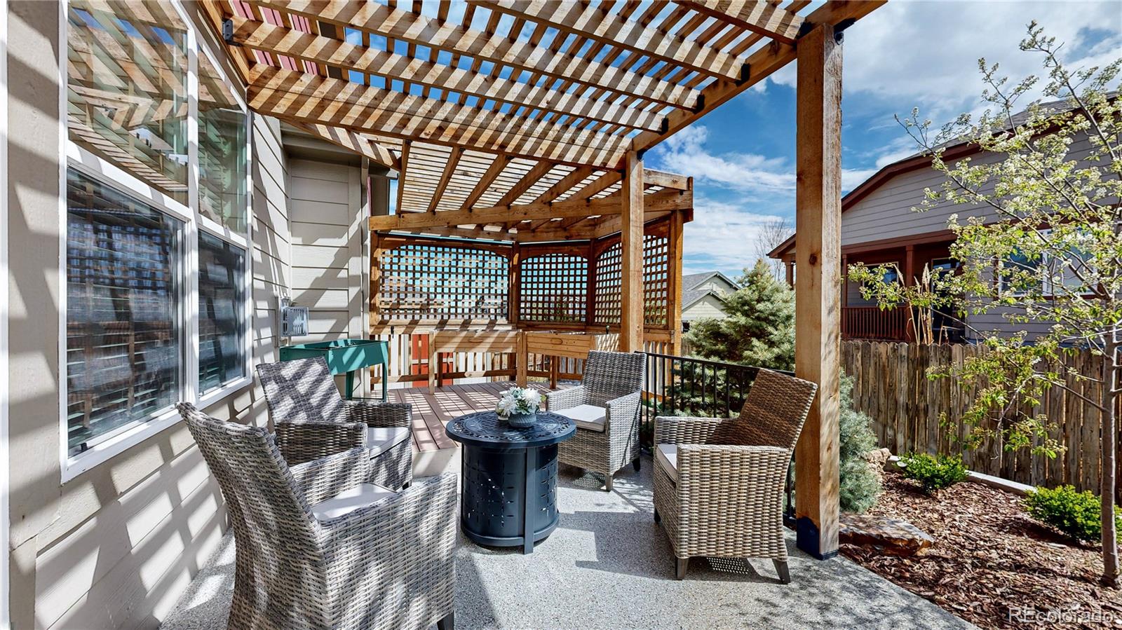 12350 Syracuse Street