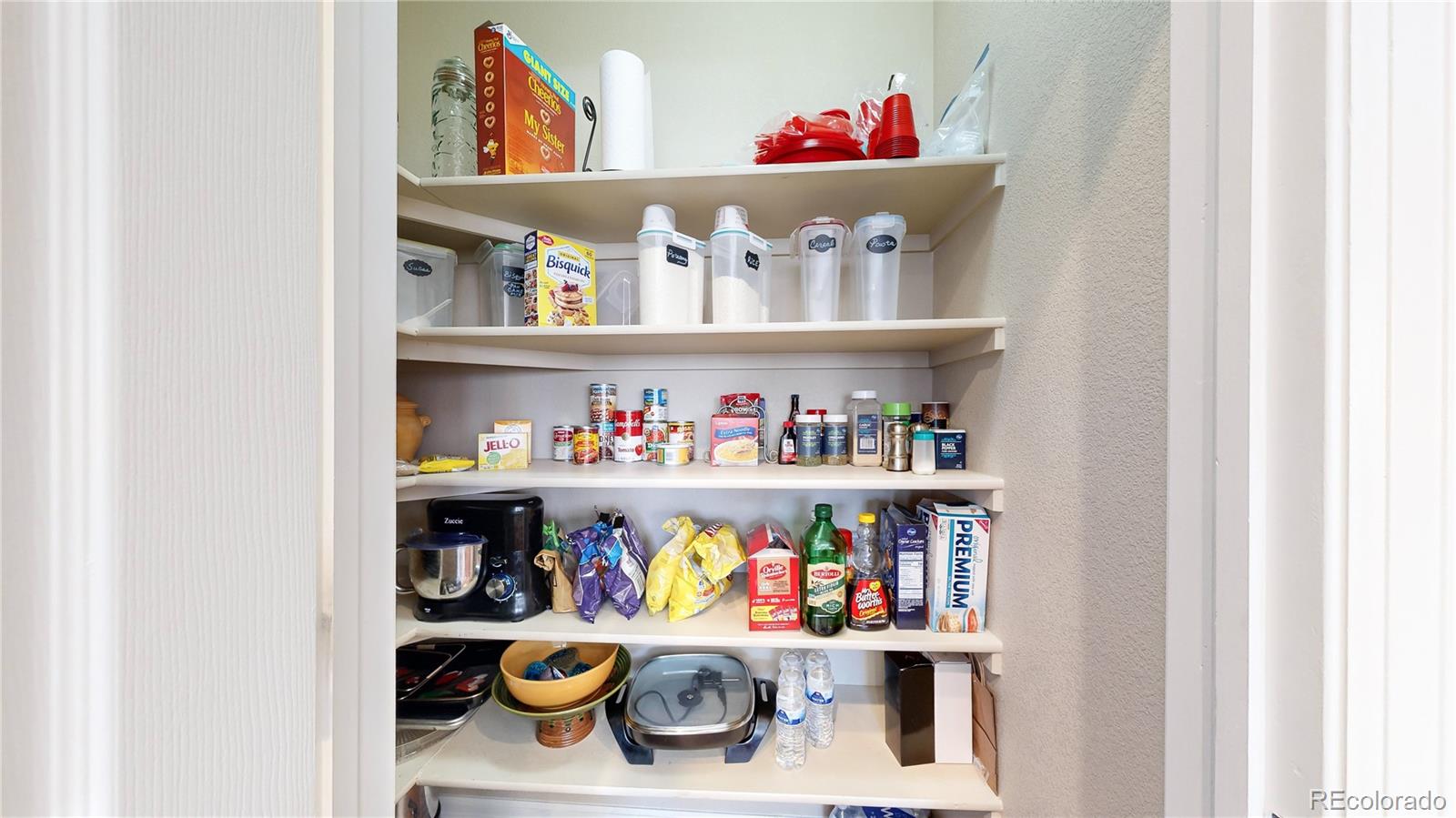 12350 Syracuse Street