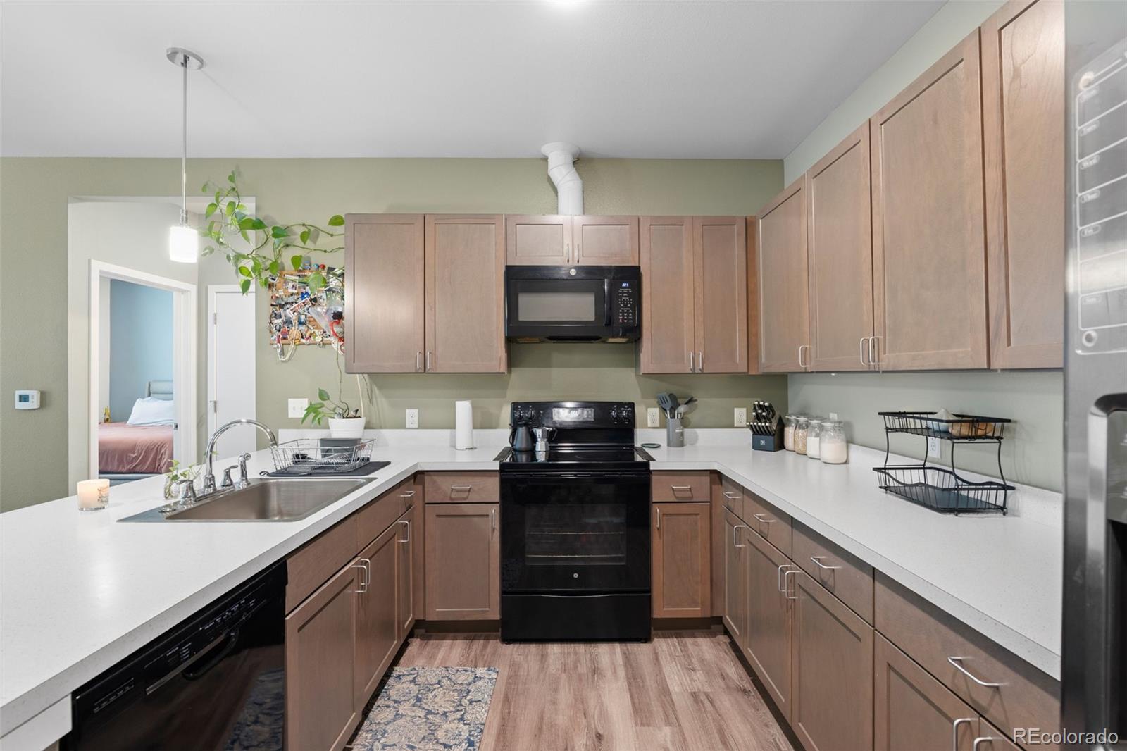 8475 E 36th Avenue Unit: 109