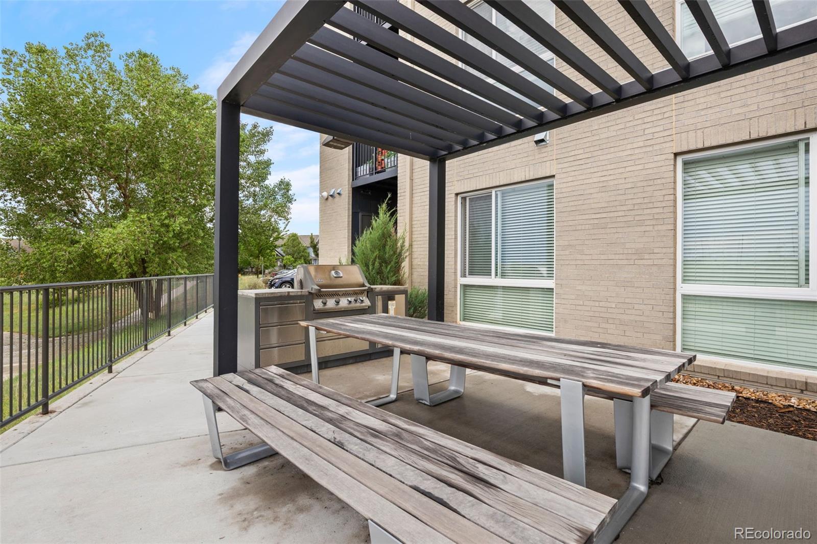 8475 E 36th Avenue Unit: 109