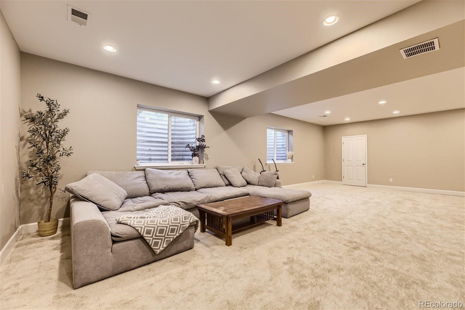 14175 Double Dutch Circle