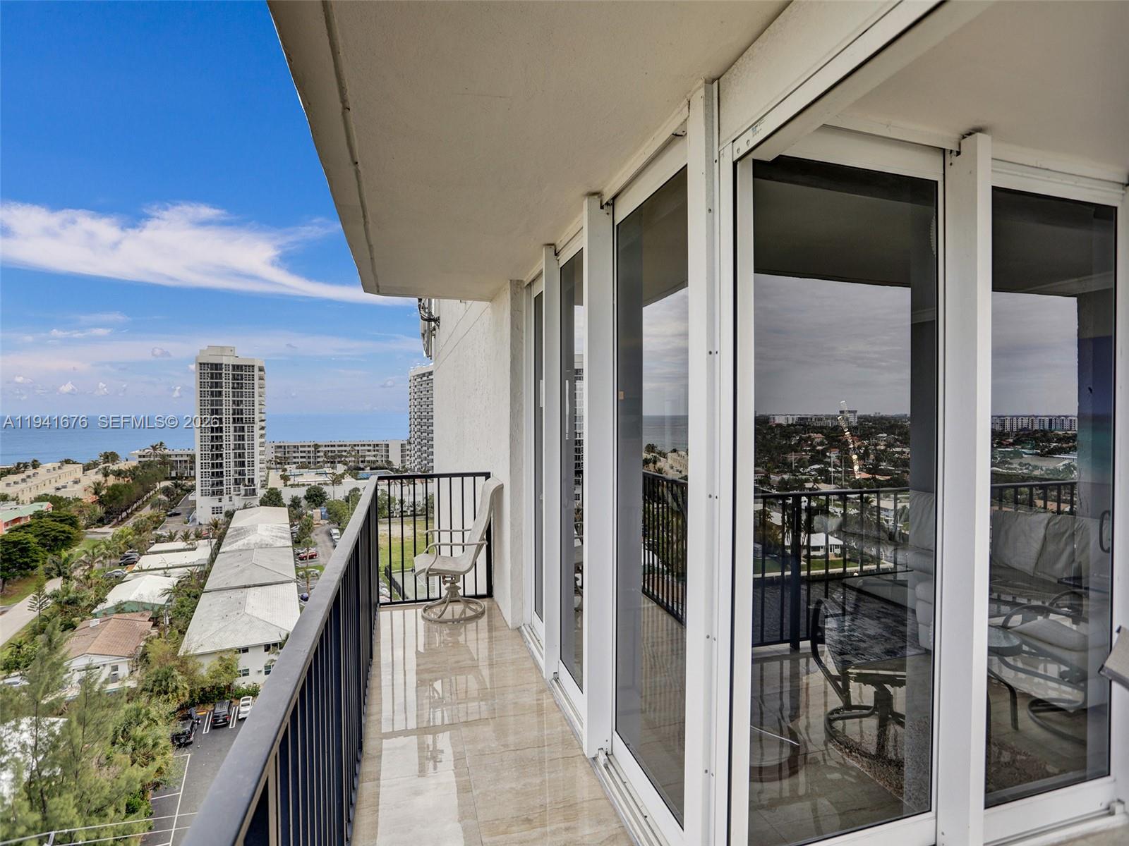 521 N Riverside Dr # 1209